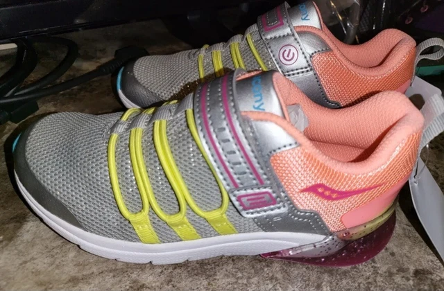 Girls Saucony  Sneakers Running Sport Athletic Shoes Size 13