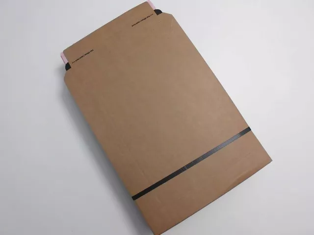 20 x ColomPac CP 010 05 Rigid All Board Envelopes  265mm x 357mm