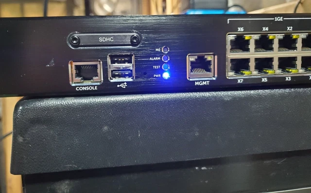 Dell SonicWALL NSA2600 8-Port Managed Network Security Appliance Firewall Switch