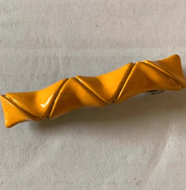 True Vintage piccola forma triangolare testurizzata senape clip a barretta capelli gialla