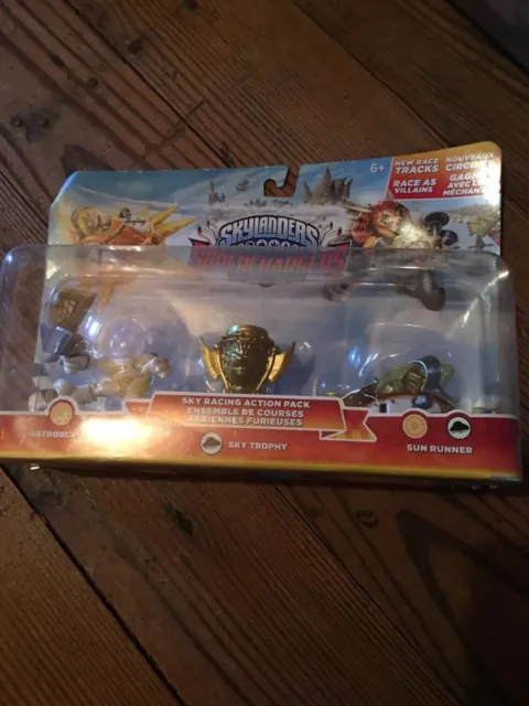 Skylanders Superchargers Sky Racing Action Pack Astroblast Sky Trophy Sun Runner