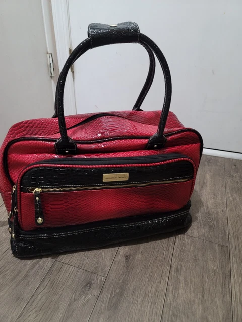 Samantha Brown Red Purse