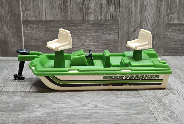 Vintage Strombecker Bass Boat No. 5030 No Rear Motor