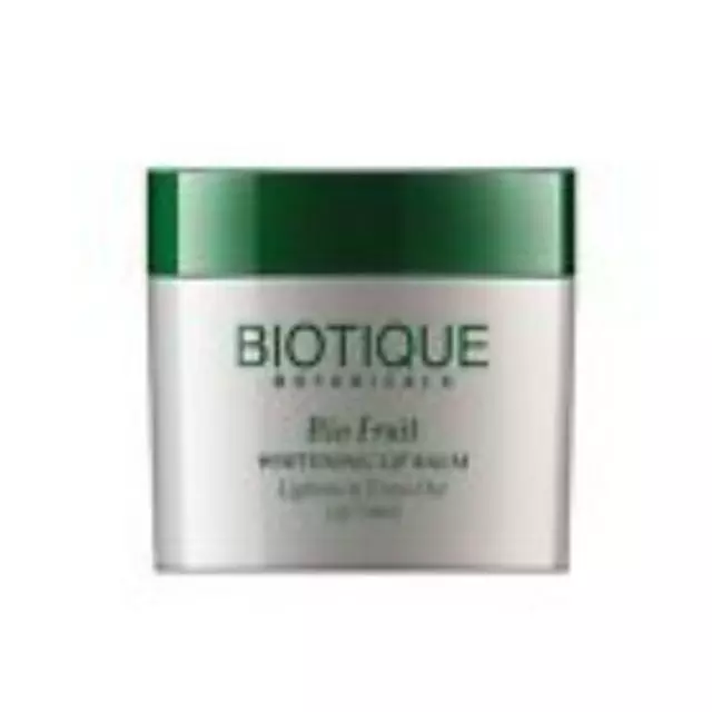 Biotique Bio Fruit Whitening Bálsamo labial aclara y unifica los tonos de... 2