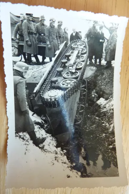 B19 )  PANZER I, BEFEHLSWAGEN crash Östereich 1938, Glatteis