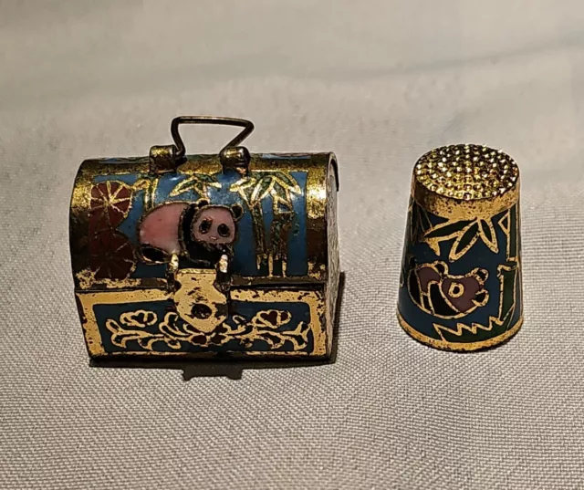 Cloisonne Metal Trinket Thimble & Box Chest Enamel Panda Gold Tone free shipping