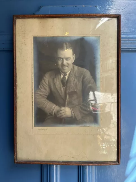 Antique Framed 1920’s 30’s Photograph Portrait Of A Gent