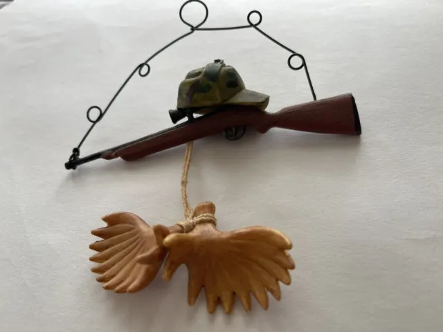 Hunting Ornament With Shotgun Camp Hat Antlers Kurt Adler Style, Unmarked