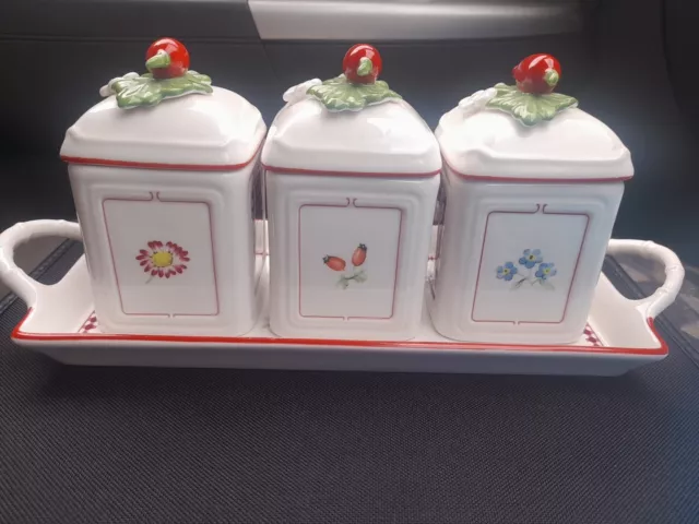 Villeroy & Boch Petite Fleur Floral Charm Three Jam Jars Tray Check Pattern
