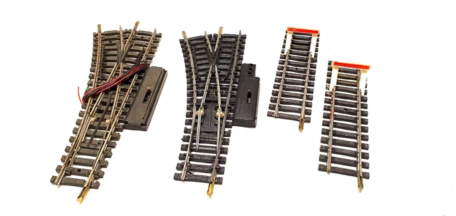 Lot De 6 Butoirs (arrêts) Pour Réseau De Train Miniature HO - Marque Jouef, Noir, D'occasion