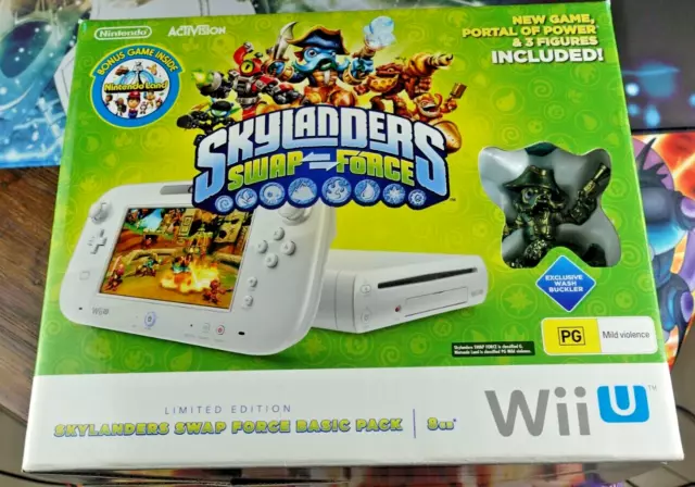 Nintendo Wii U Basic Set, 8GB - Skylanders Bundle