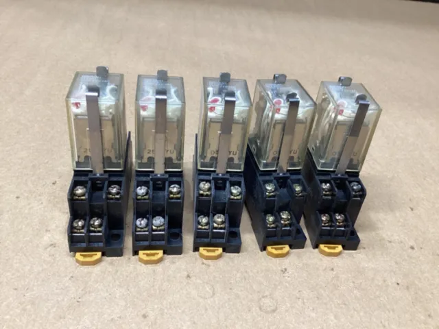 Lot of 5 Omron MY2N 24 VDC Coil Pilot Relay w/ Base S #128F23