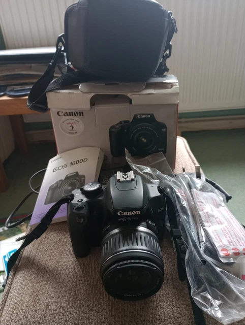 Appareil Photo Canon EOS 1000D + Objectif 18-55mm EFS + Chargeur - Occasion Fonctionnel