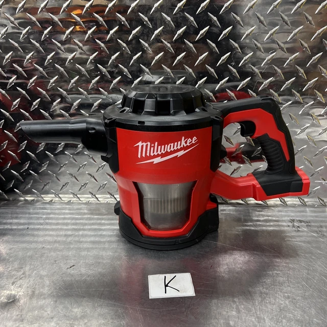 MILWAUKEE 088220 M18 18Volt LithiumIon Cordless Compact Vacuum Tool