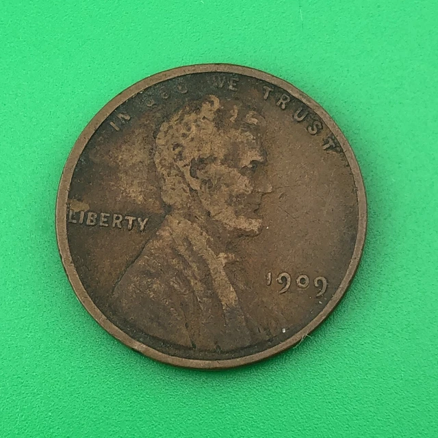 1909 VDB  Lincoln Wheat Penny - Nice US Coin
