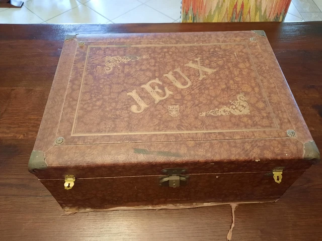 Boîte à Jeux Enfant Ancienne Vintage En Bois - Dimensions 23.5 X 28 Cm - Fabriquée En France