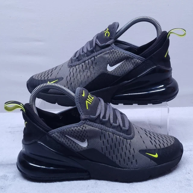 nike airmax 270 size 4