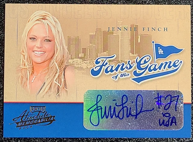 2004 Donruss Absolute Fans of the Game Jennie Finch Auto #252FG-2