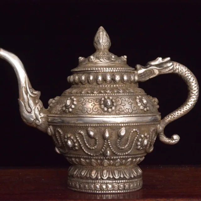 Collectible Chinese silver copper handmade Pearls statue exquisite teapot