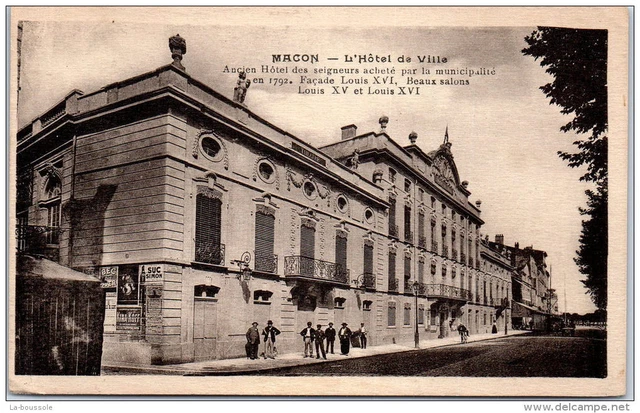 71 MACON - l'hotel de ville ------