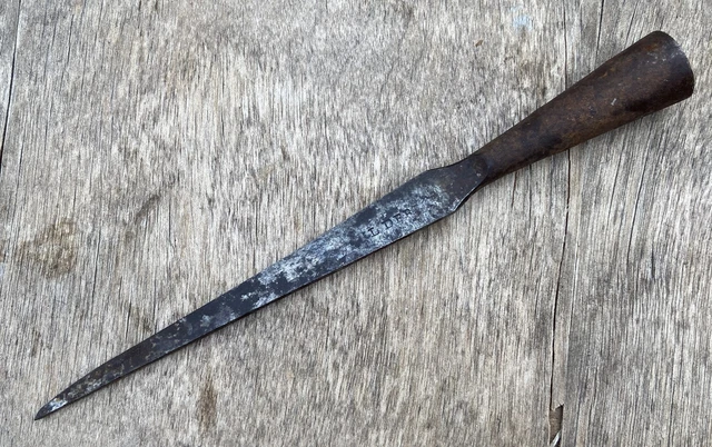 Lot d'outils anciens - Charpentier, ébéniste (7) - Métal