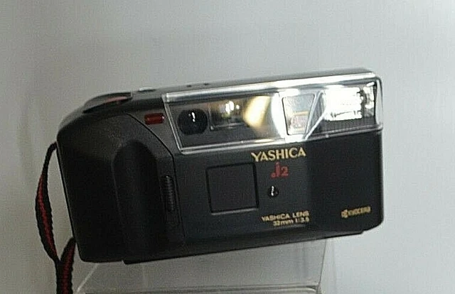 ANCIEN VINTAGE YASHICA AF J2 appareil photo film 35 mm 1:3.5 f3.5