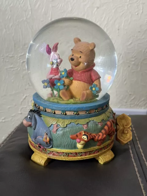 Disney Winnie The Pooh Musical Snow Globe Piglets Bees Glass Tigger