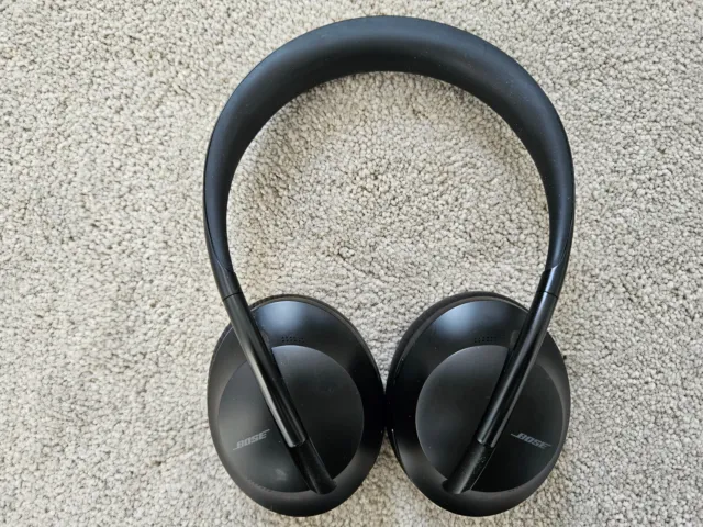  Bose Headphones 700, Noise Cancelling Bluetooth Over