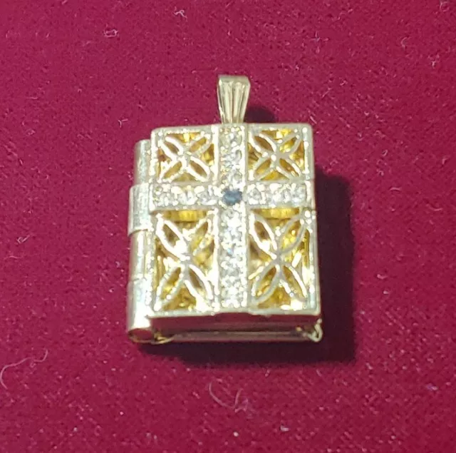 Vintage Gold Tone Filigree Rhinestone Cross Bible Book Photo Locket Pendant