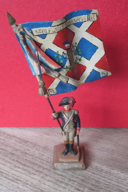 PLOMB FIGURINES D ARTISTES 60mm - SUR BASE?- PORTE-DRAPEAU