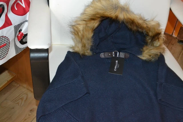 Cyrillus cape store