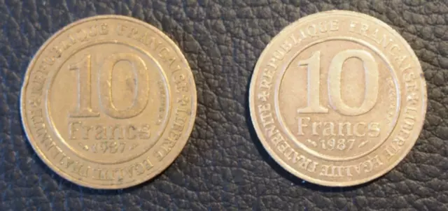 Lot de 2 Pièces de Monnaie de 10 Francs Millénaire Capétien de 1987 TBE