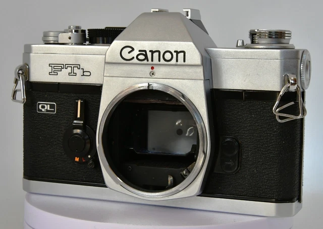 Appareil Photo Argentique Canon FTb – Boîtier Mécanique Vintage – Occasion