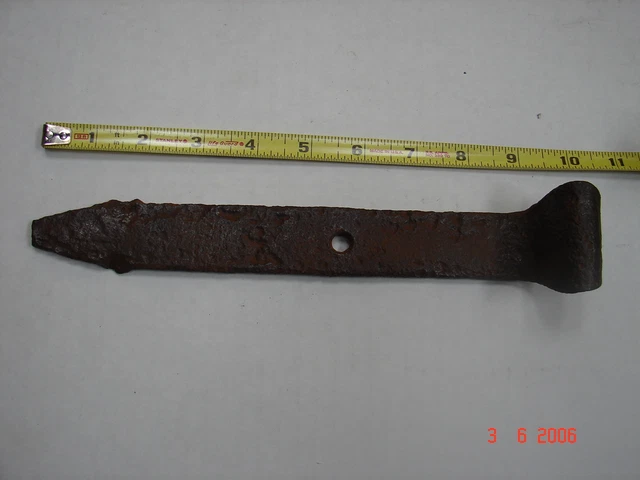 Antique Rustic Hand Forged Iron Barn, Shed, Stable Door Latch 10 1/4" - # 3