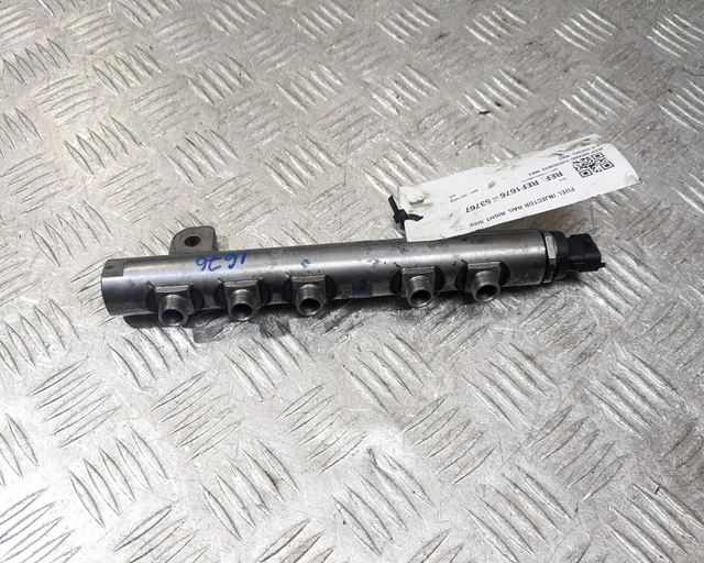 JEEP GRAND CHEROKEE Mk4 Fuel Injector Rail Right Side 3.0 Crd Vm44D ...