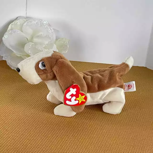 Ty Beanie Baby Tracker the Dog, RARE, retired