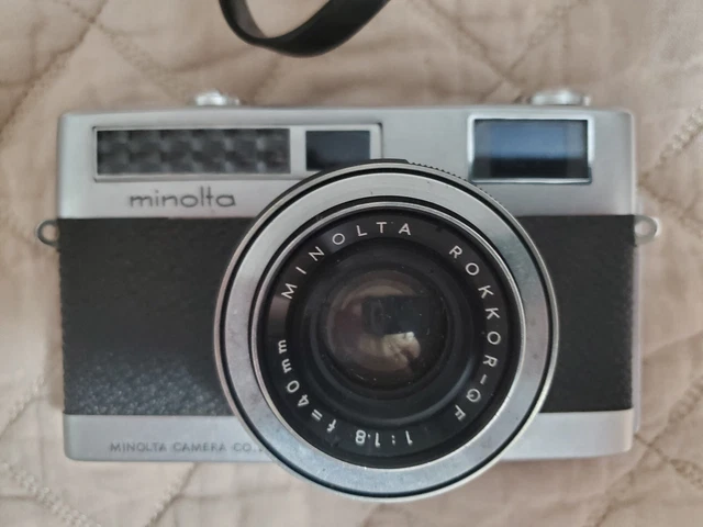 Minolta Minoltina AL-S Rangefinder Camera with Case - AS IS Parts or Repair