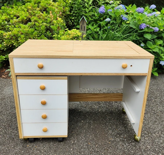 Sewing Quilting Cabinet Table for Bernina 1260