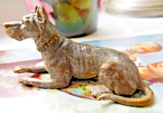 ANTIKE WIENER BRONZE HUND UM 1900 Sammlerstück Original Hundefigur 7cm lang