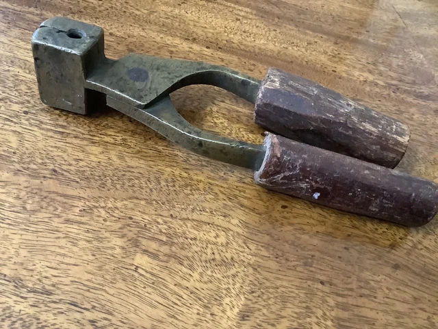 ANTIQUE CIVIL WAR Era Brass 2 Cavity .36 Cal. Combination Round Ball