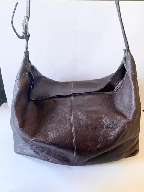 LATICO Genuine All LEATHER Travel Overnighter Luggage Duffle Bag BROWN