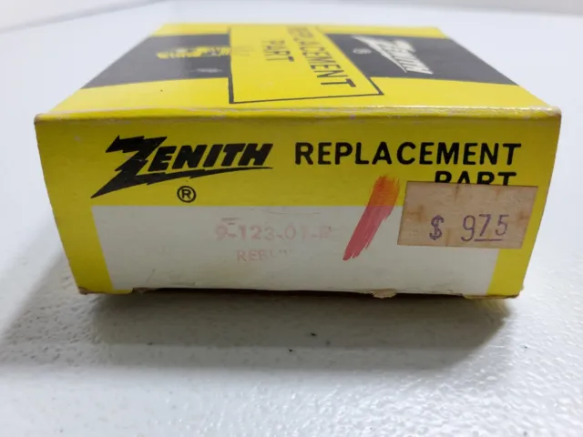 Vintage Zenith Replacement Part  9-123-01 R.  B3/E22