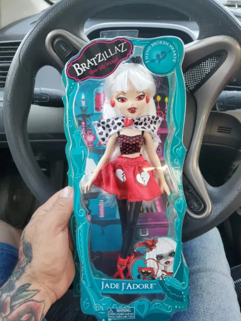 BRATZILLAZ JADE J'ADORE brand new perfect for collectors