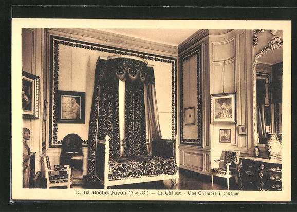 CPA La Roche-Guyon, Le Château, Une chambre à coucher