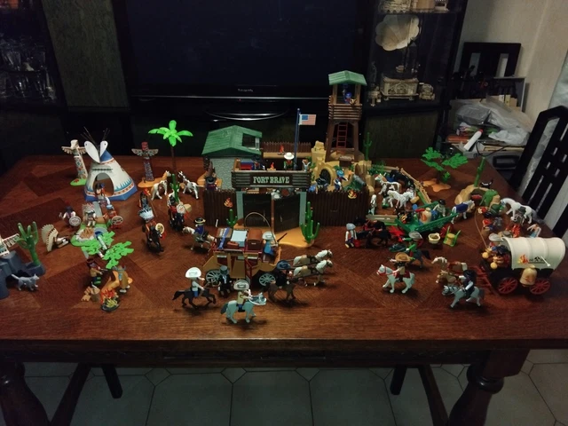 Html Brave GROS LOT FAR west western fort brave 5245 playmobil EUR 196,22 ...