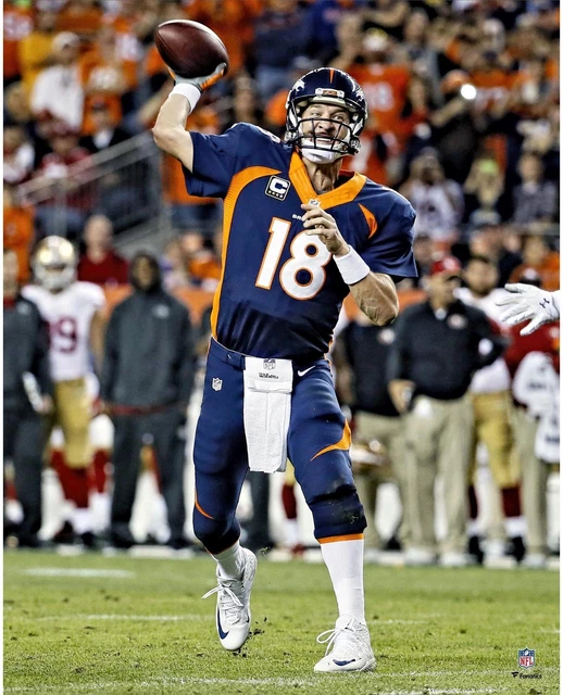Peyton Manning Denver Broncos Unsigned Throwing 509th Career