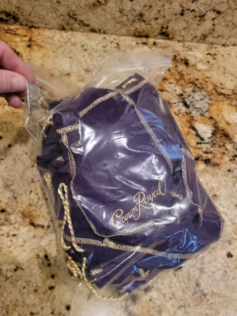 Lot of 19 Crown Royal Purple Bags w/ Gold Drawstring 9 inch. Excellent Condition