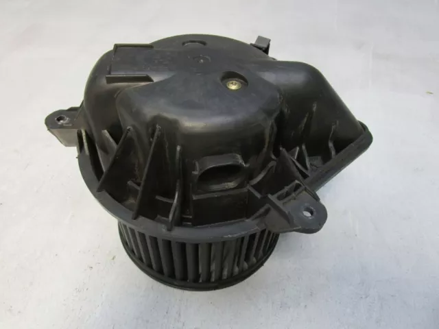 Opel Vivaro Break (J7) 1.9 Dti Moteur de Ventilateur de Chauffage