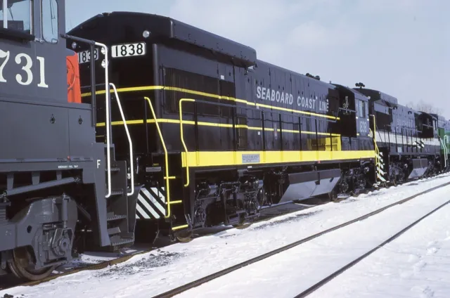Seaboard Coast Line Railroad     U36B      #1838    Color Transparency Slide
