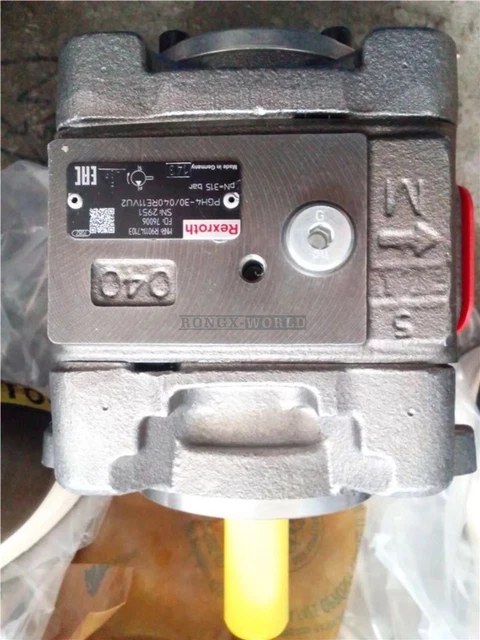 NEW ONE Rexroth PGH4-30/040RE11VU2 R901147103